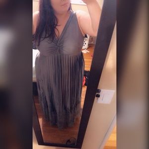 Sleeveless gray dress with lace on the bottom